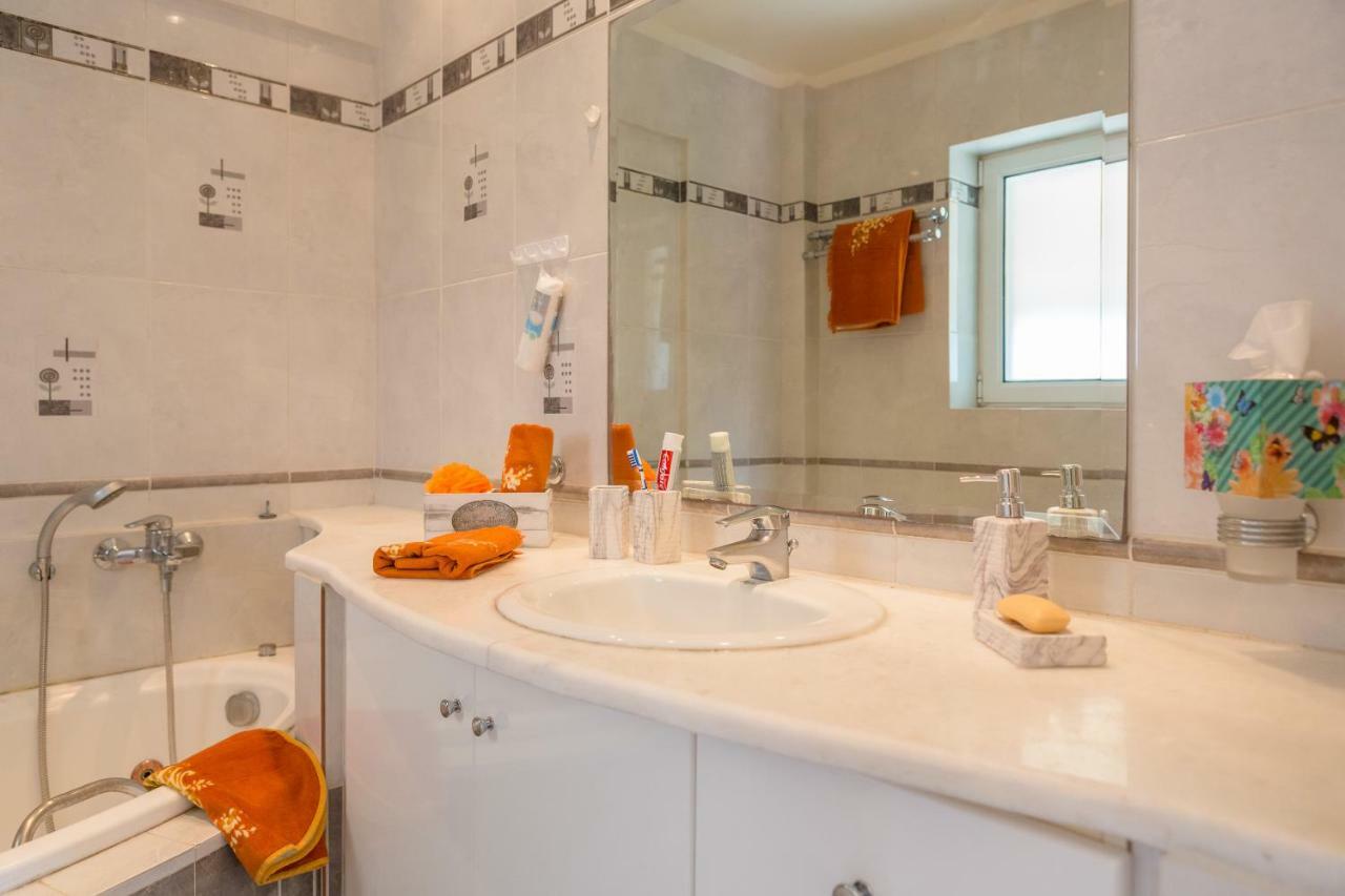 Villa Santa Barbara Marathón 외부 사진